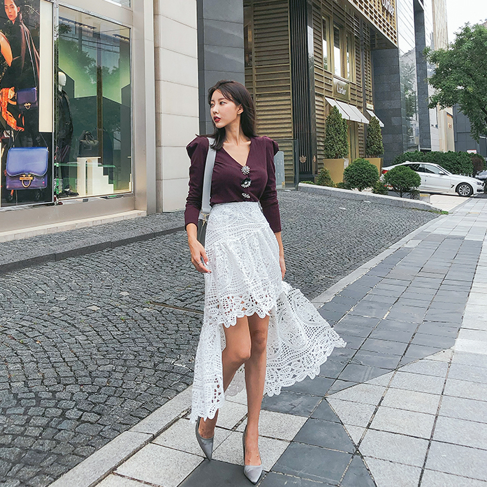 THỜI TRANG HÀN QUỐC - Asymmetrical Hem Lace Skirt