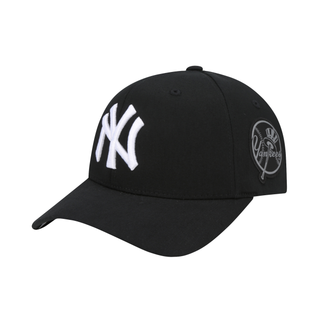 NÓN MLB NEW YORK YANKEES ROUND PATCH CURVED CAP - BLACK