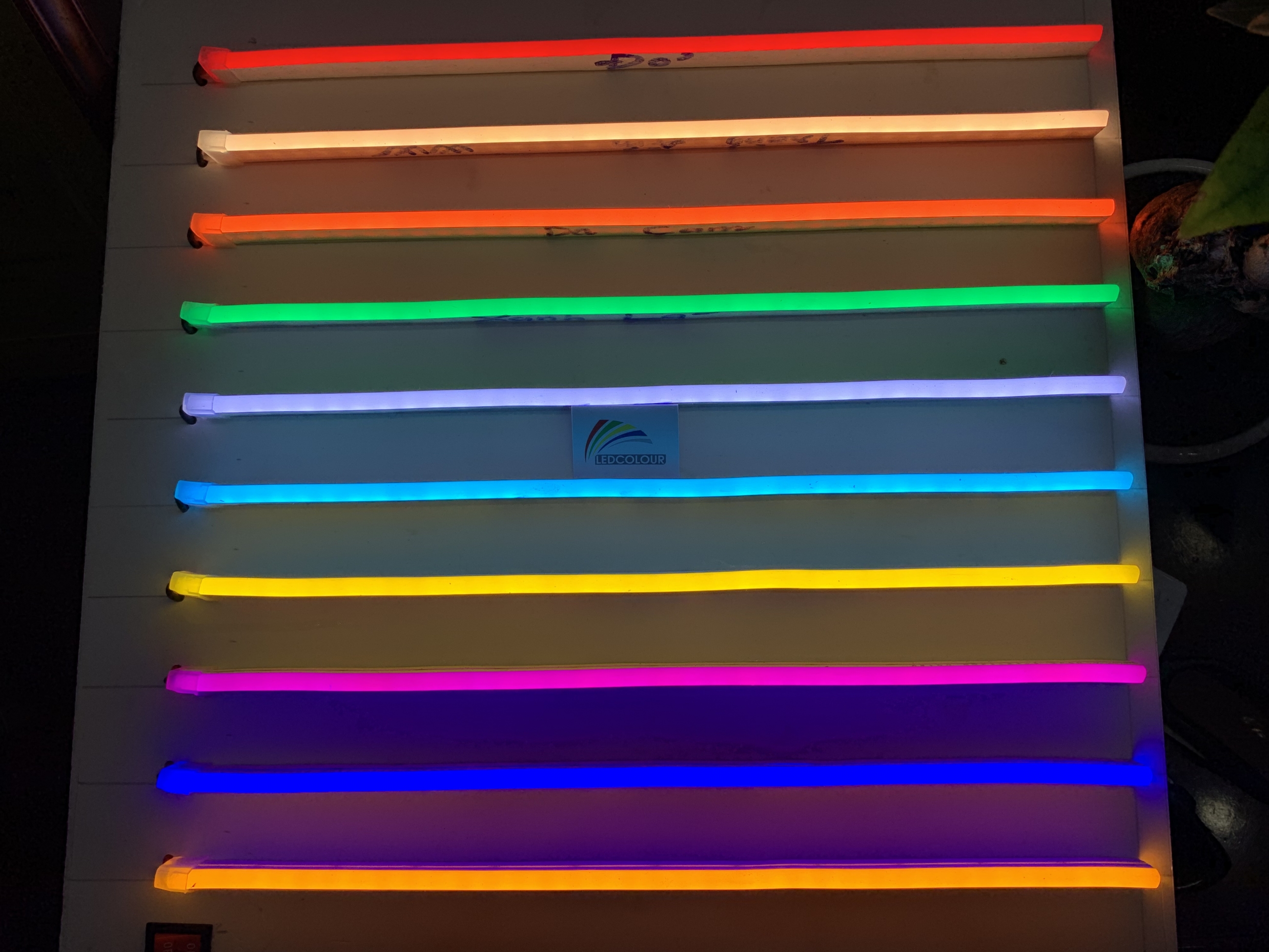 Led neon 12v bản 6x12mm