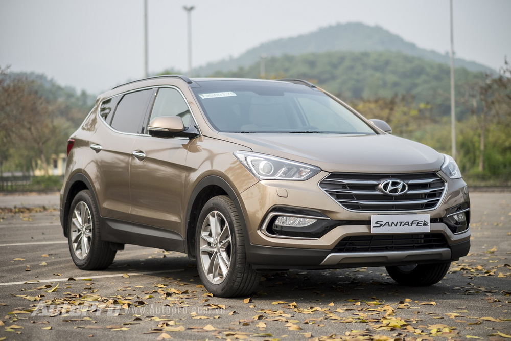 Đánh giá phiên bản nâng cấp - Hyundai Santa Fe 2016: Sang trọng, tiện nghi, tinh tế
