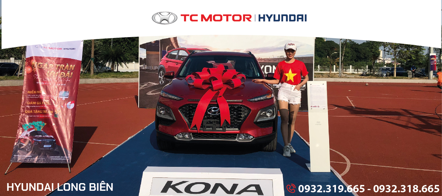 Hyundai Long Biên trưng bày xe KONA tại giải bóng đá 7 người toàn quốc 2020