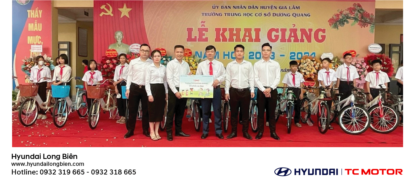 Hyundai Long Biên tặng 15 chiếc xe đạp cho học sinh nghèo vượt khó tại trường THCS Dương Quang