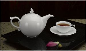 Bộ trà 0.7L - Mẫu Đơn Trắng