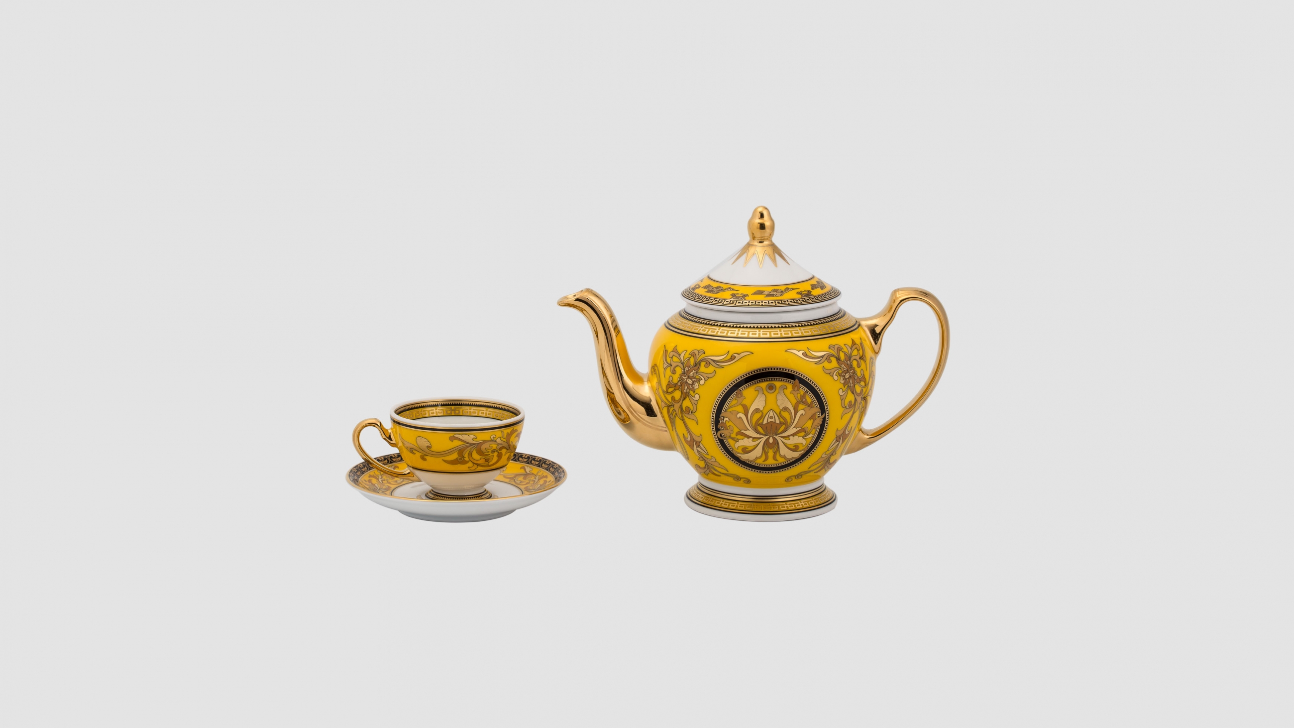 Bộ trà 0.8L - Hoàng cung - Thiên Hương Vàng