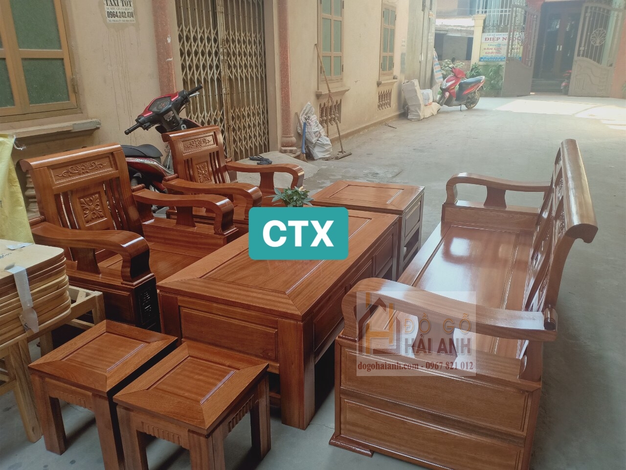 Bộ bàn ghế phòng khách gỗ xoan đào giá rẻ tại Hà Nội