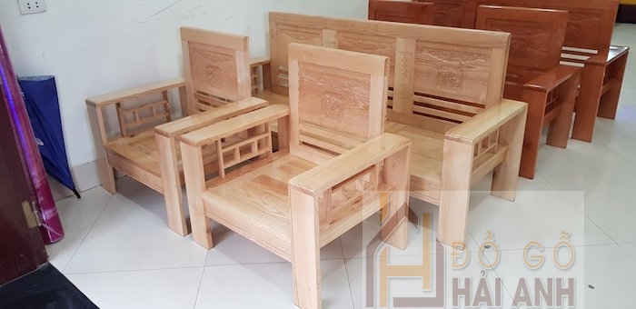 Tìm kiếm bộ bàn ghế gỗ giá rẻ cho ngôi nhà của bạn? Đừng bỏ qua những sản phẩm mới nhất của chúng tôi! Chúng tôi cung cấp những bộ bàn ghế gỗ đẹp và chất lượng cao với giá cả phải chăng, sẽ làm cho ngôi nhà của bạn trở nên hoàn hảo hơn. Hãy xem chi tiết từng mẫu trên hình ảnh và đừng bỏ lỡ cơ hội để sở hữu sản phẩm tuyệt vời này.