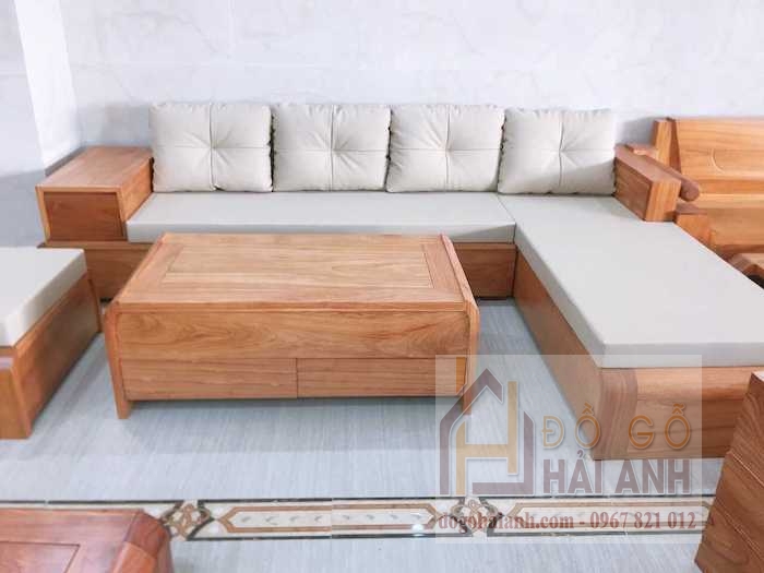 Sofa gỗ chân cuốn chữ L gõ đỏ với kiểu dáng tinh xảo và đa dạng màu sắc mang đến sự tươi mới cho không gian sống của bạn. Với chất liệu gỗ đỏ cao cấp, sofa sẽ tạo nên sự ấn tượng tuyệt vời cho căn phòng của bạn. Hãy xem hình ảnh này để thưởng thức vẻ đẹp độc đáo của chiếc sofa này.