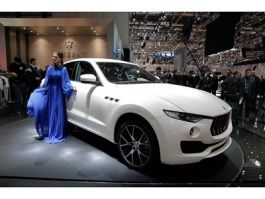 Bình ắc quy xe ô tô Maserati Levante