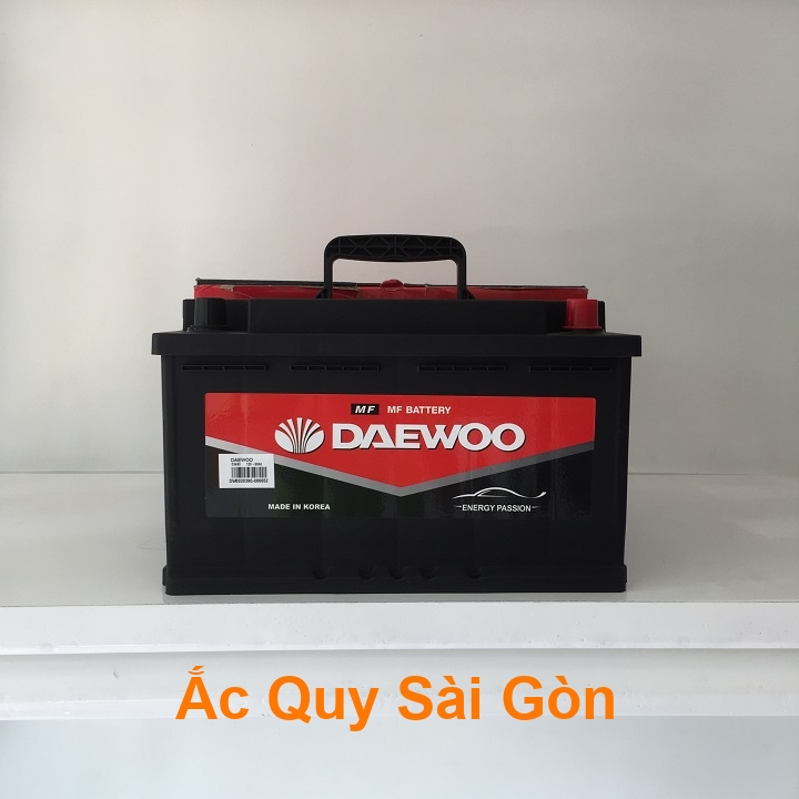 Ắc quy Daewoo DIN90 12V 90Ah miễn bảo trì đảm bảo mức hiệu suất vượt trội vì được sản xuất trên cơ sở sản xuất tiên tiến nhất của Hàn Quốc