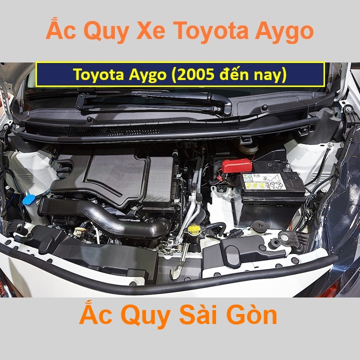 Vị trí bình ắc quy Toyota Aygo nằm ở dưới nắp ca pô, bình nằm ngang phía trước máy, bên tài.