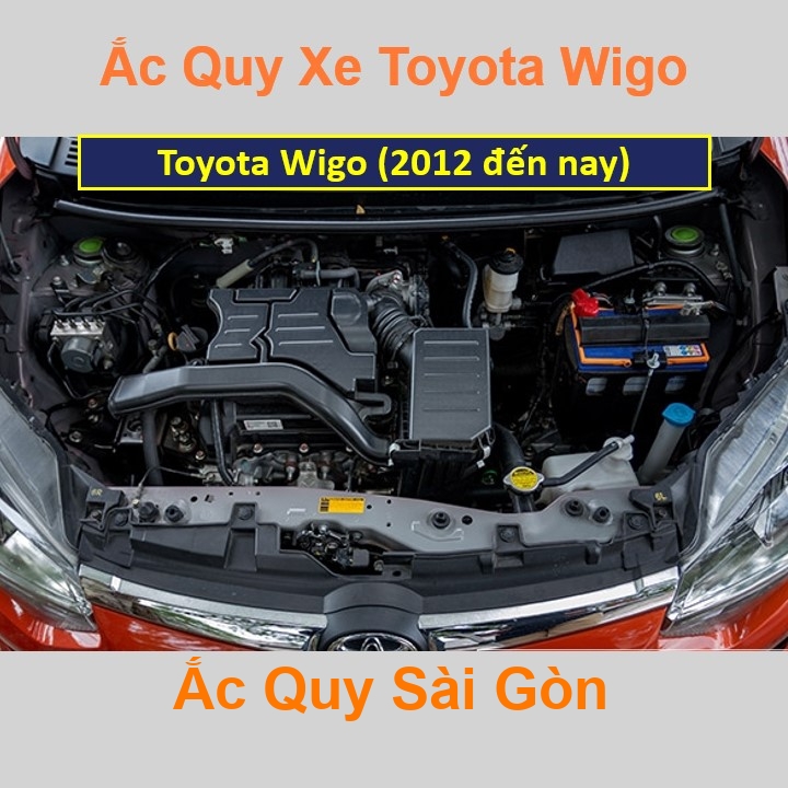 Vị trí bình ắc quy xe Toyota Wigo nằm ở dưới nắp ca pô, bình nằm ngang giữa khoang máy, bên tài.