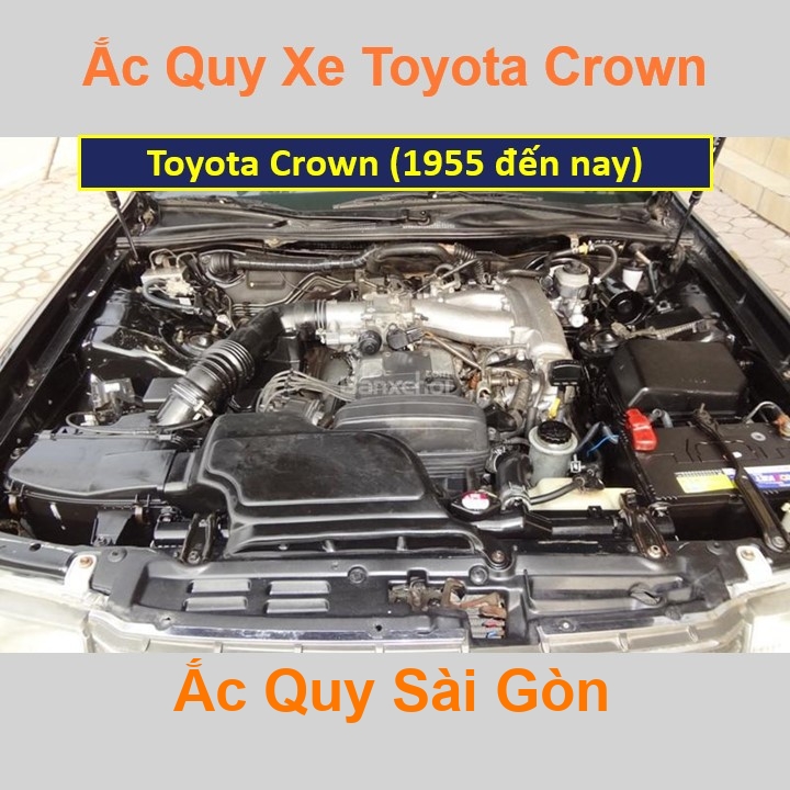 Vị trí bình ắc quy Toyota Crown ở dưới nắp ca pô, bình nằm ngang, phía trước, bên tài.