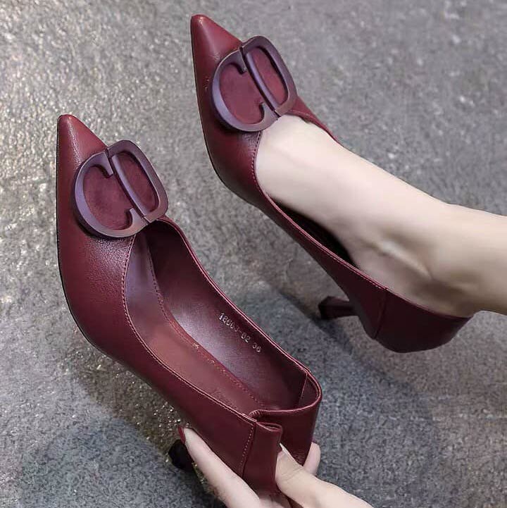 GA6362 - Giày bít nữ da mềm mang 2 kiểu cao 5cm hàng nhập - giá 1.060k