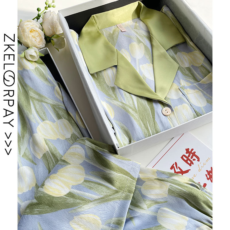SC151 Bộ pyjama nữ ngắn tay phối họa tiết lụa Satin mềm mại, thoáng mát cao cấp