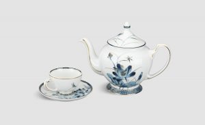 Bộ-trà-0.8L-Hoàng-Cung-Sen-Vàng