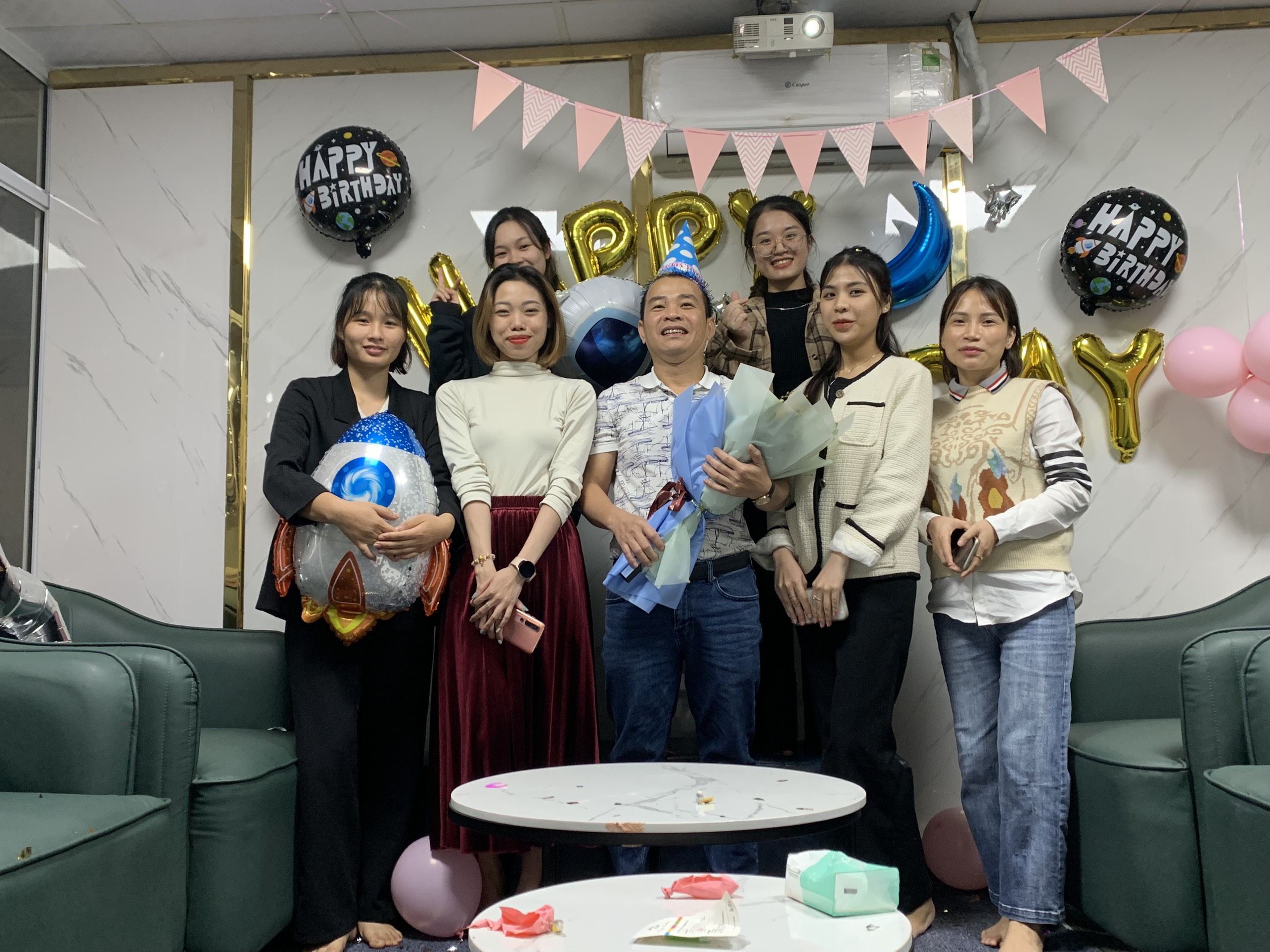 Niềm vui nhân đôi trong ngày 20-10 khi đúng sinh nhật CEO Trần Mạnh Linh