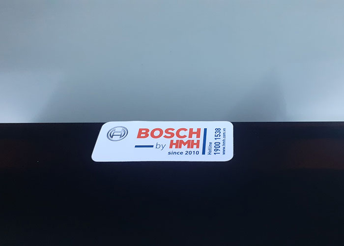 Bếp từ 3 vùng nấu Bosch HMH.PUC631BB1E Series 4 sang trong hiện đại