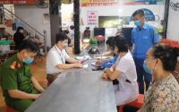 Quán ăn đầu tiên của TP Vinh bị xử phạt vì không thực hiện nghiêm Công văn số 3660/UBND-VX của UBND tỉnh Nghệ An