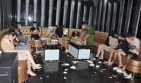 Bắt gần 50 đối tượng “phê” ma túy trong quán karaoke lúc nửa đêm