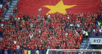 Khán giả Việt Nam bấm bụng mua vé chợ đen đắt cắt cổ xem AFF Cup