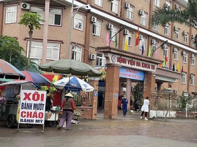 Nghệ An: Nhức nhối hộ kinh doanh lấn chiếm vỉa hè, 'họp chợ' khu vực bệnh viện