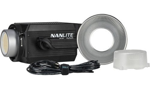 Đèn LED Nanlite FS200 -200W 5600K