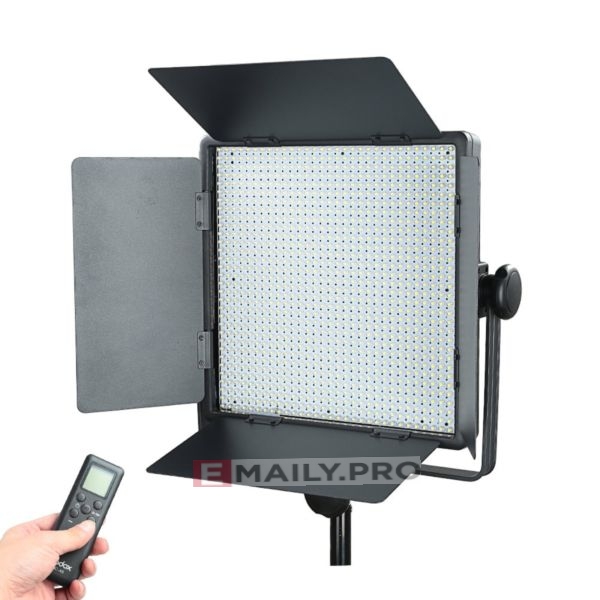 Đèn Godox LED 1000C Video Light