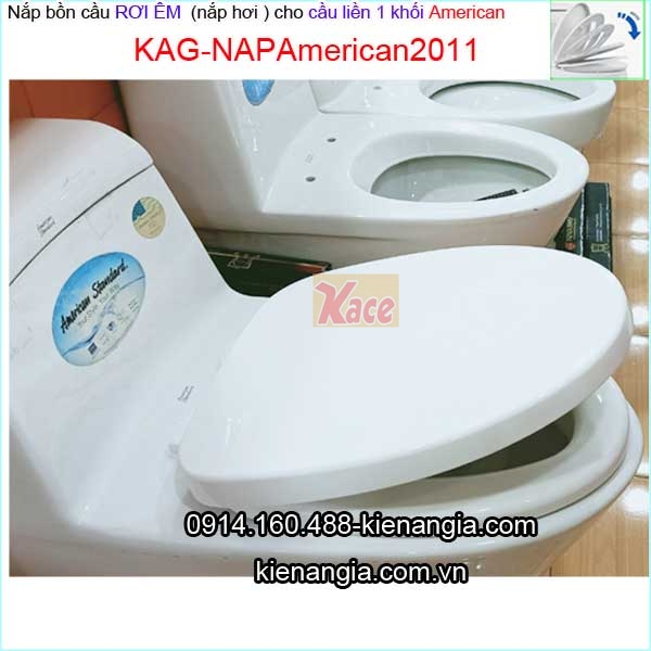 KAG-NAPAmerican2011-Nap-ban-cau-1-khoi-American-Standard-roi-nhe-nhang-KAG-NAPAmerican2011-1