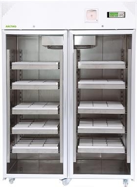 Tủ lạnh trữ máu, 1381 lít, 2 cửa kính, hệ thống làm lạnh kép ARCTIKO