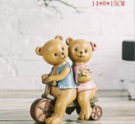 Đôi gấu Teddy đi xe đạp