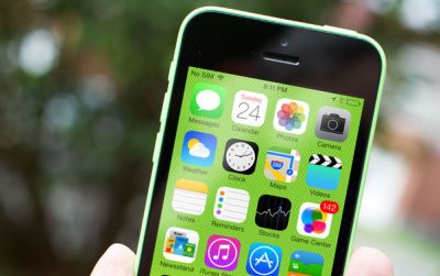 Cập nhật nhanh giá bán iPhone SE tại các nước hàng xóm