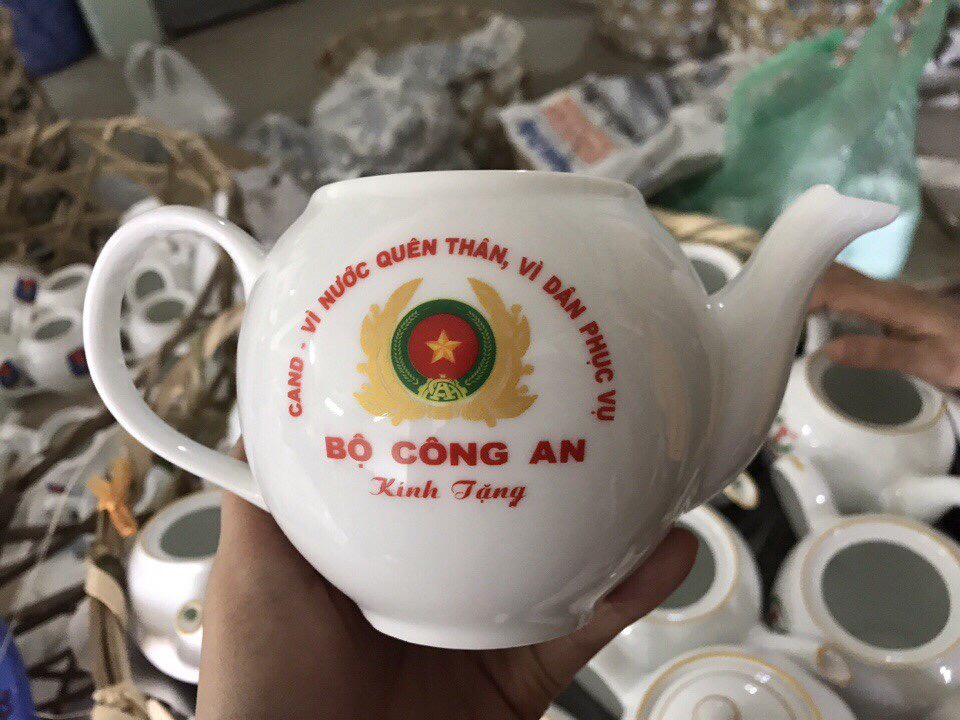 Ấm trà dáng Minh Long Bát Tràng  logo