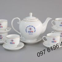 Bộ trà came viền vàng in logo điện lực Việt Nam