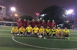Hoàng Nguyễn giao hữu bóng đá với Camera Benco