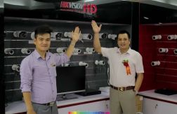 Hoàng Nguyễn dự khai trương Hà Nội Computer