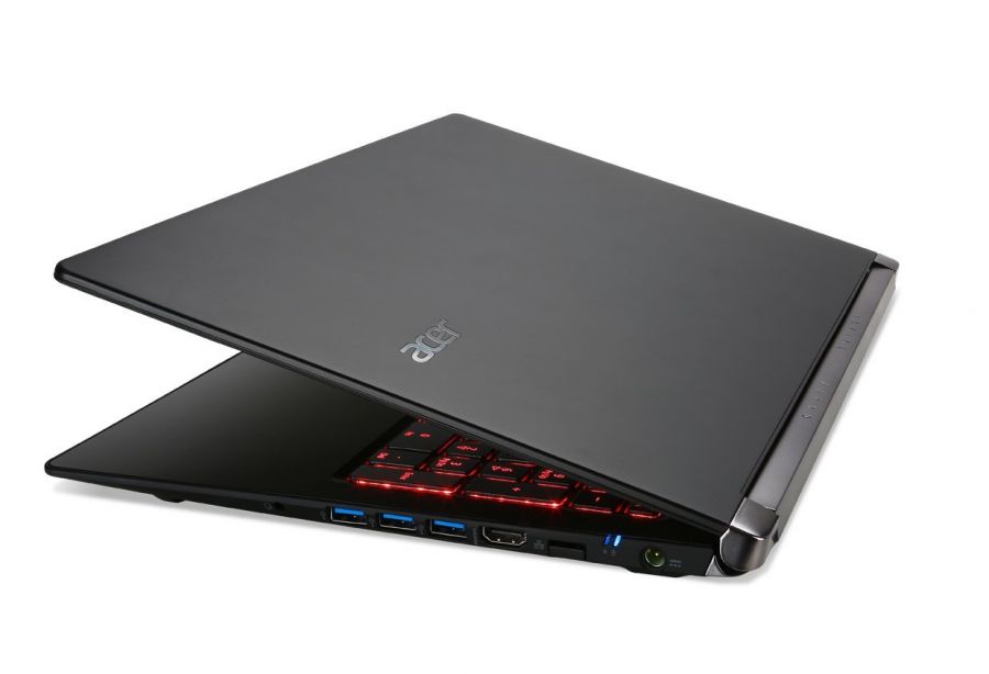 Acer V NITRO-Gaming- 17.3'' IPS/i7-4710HQ/Nvidia 860M GTX/SSD256+1TB HDD