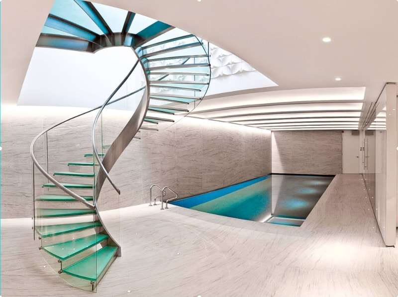Độc đáo với mẫu thiết kế biệt thự có bể bơi trong nhà
