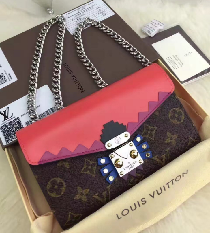 Túi Xách Louis Vuitton Monogram Canvas Chain Bag-M61488-TXLV094