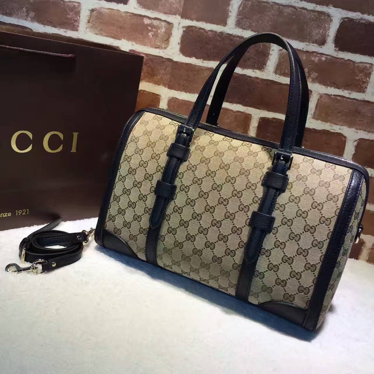 Gucci signature Top Handle bag-387600(2)