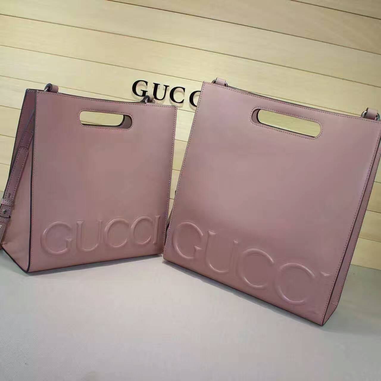Tote Gucci XL de Piel-409378(5)