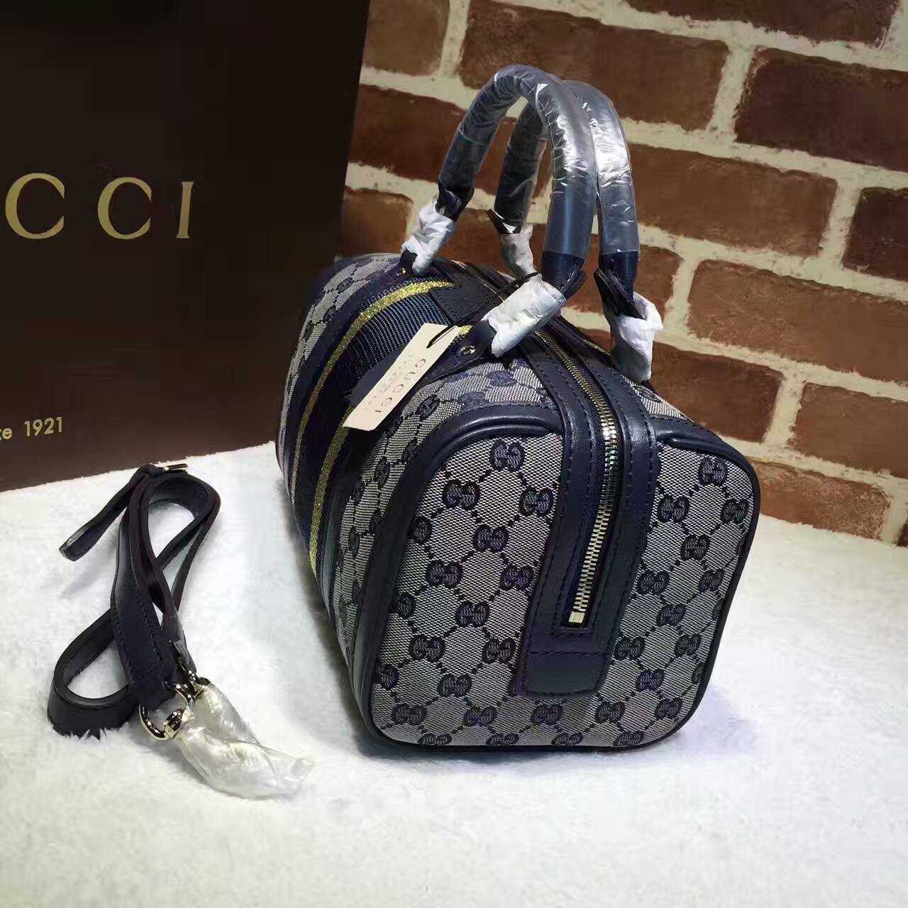 Gucci Ribbon Top Handle bag-269876(1)
