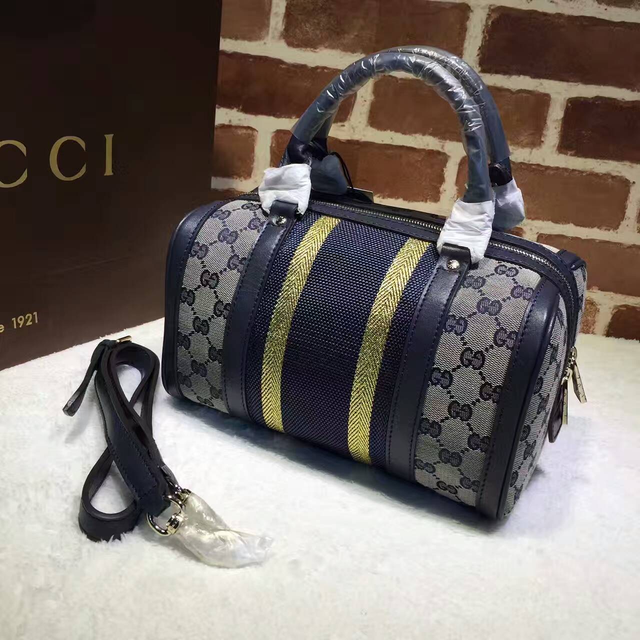 Gucci Ribbon Top Handle bag-269876(2)
