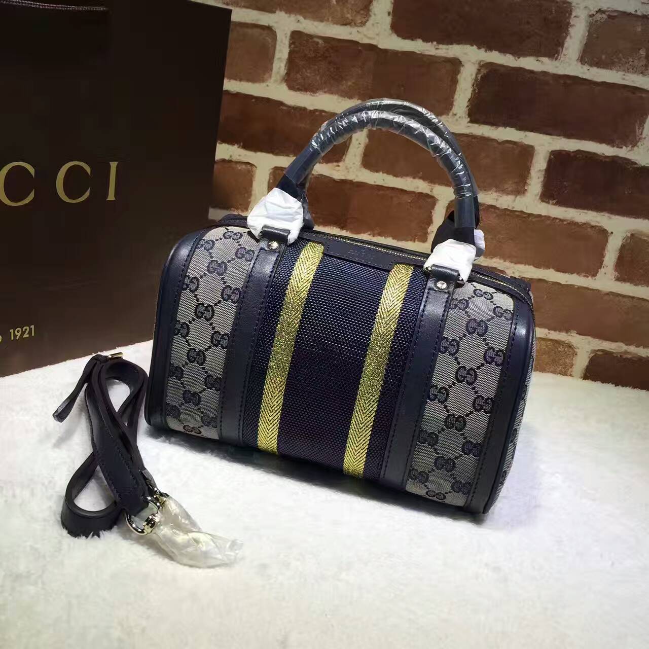 Gucci Ribbon Top Handle bag-269876-TXGC032