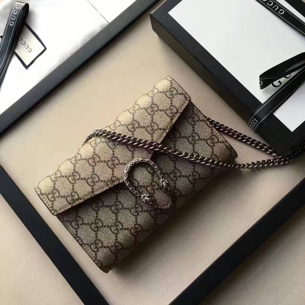 Gucci Dionysus GG Supreme chain wallet-401231-VNGC011