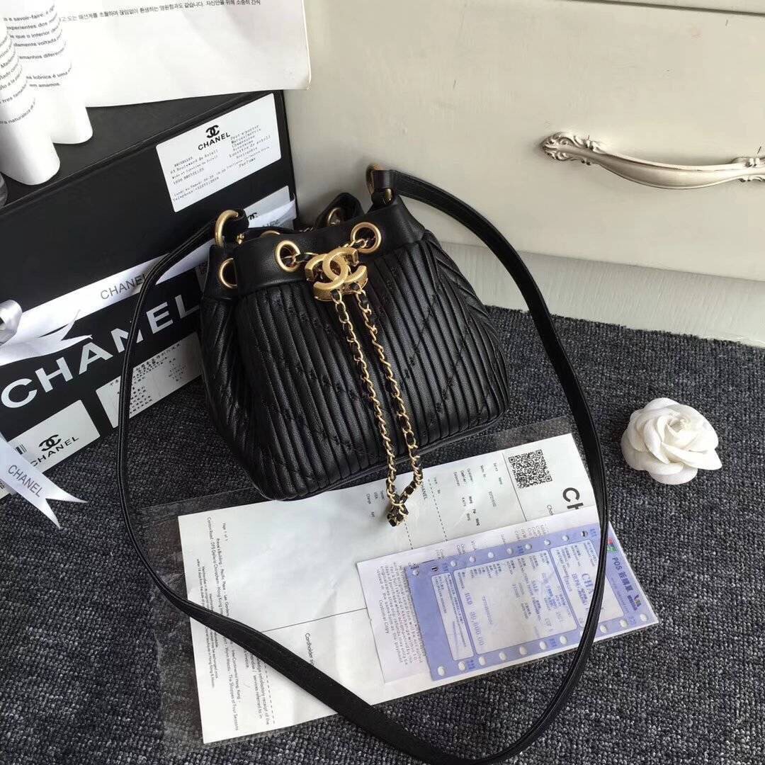 Túi xách Chanel Drawstring siêu cấp VIP - TXCN229