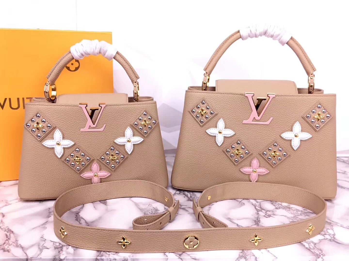 Túi xách Louis Vuitton Capucines siêu cấp VIP -TXLV298