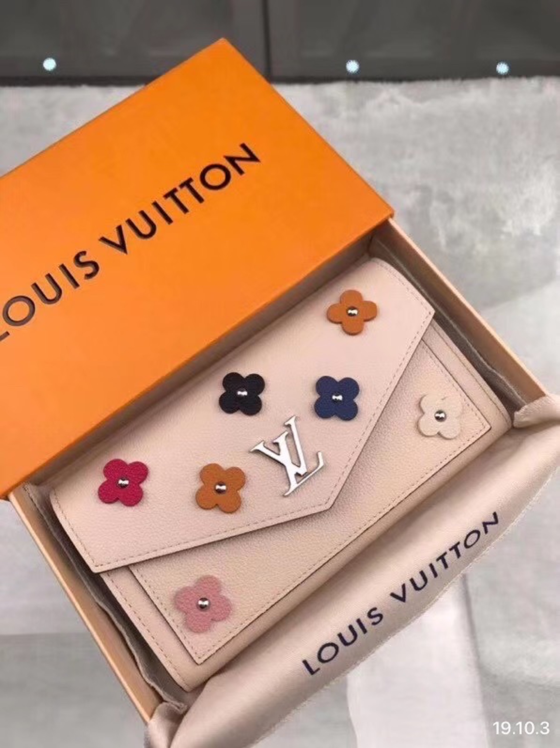 Ví Nữ Louis Vuitton Siêu Cấp RLCLV0308