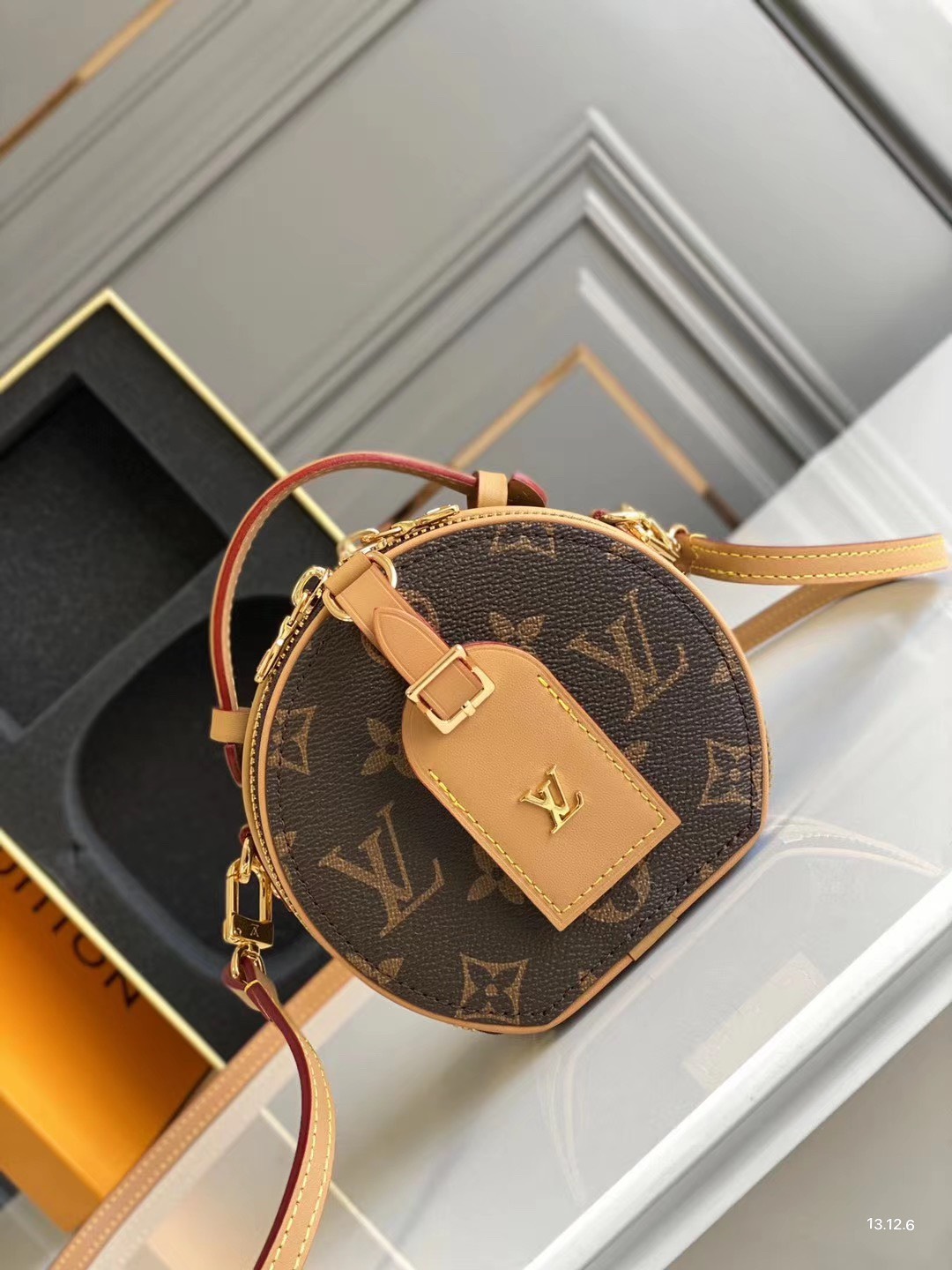 Túi xách nữ Louis Vuitton Siêu Cấp RLCLV0866