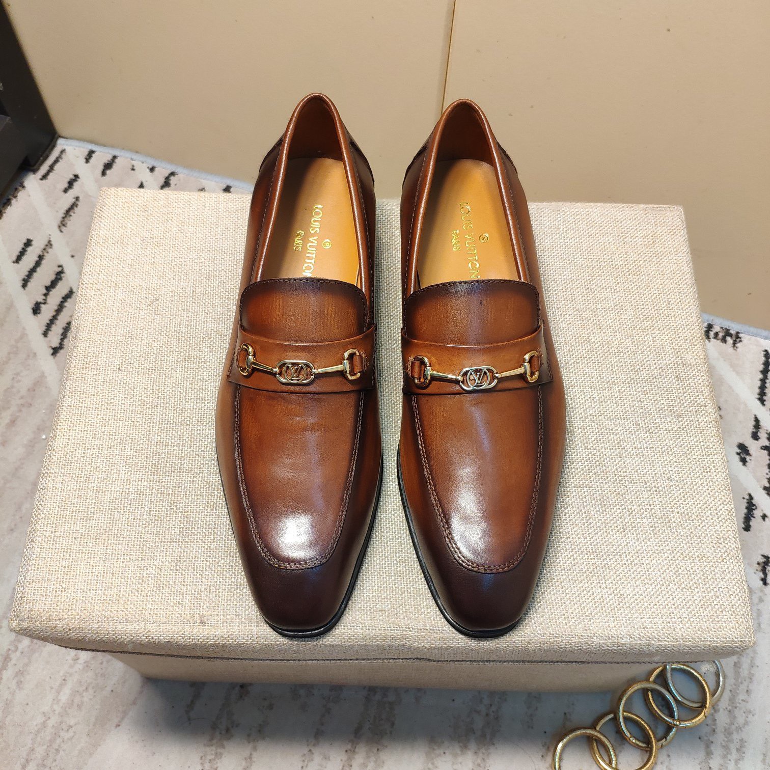 Giày nam Louis Vuitton Siêu Cấp RLCLV0881
