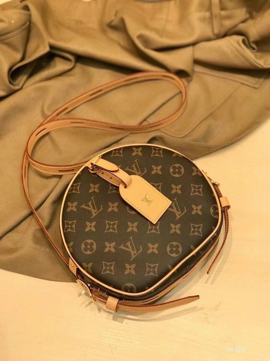 Túi xách nữ Louis Vuitton Siêu Cấp RLCLV0888